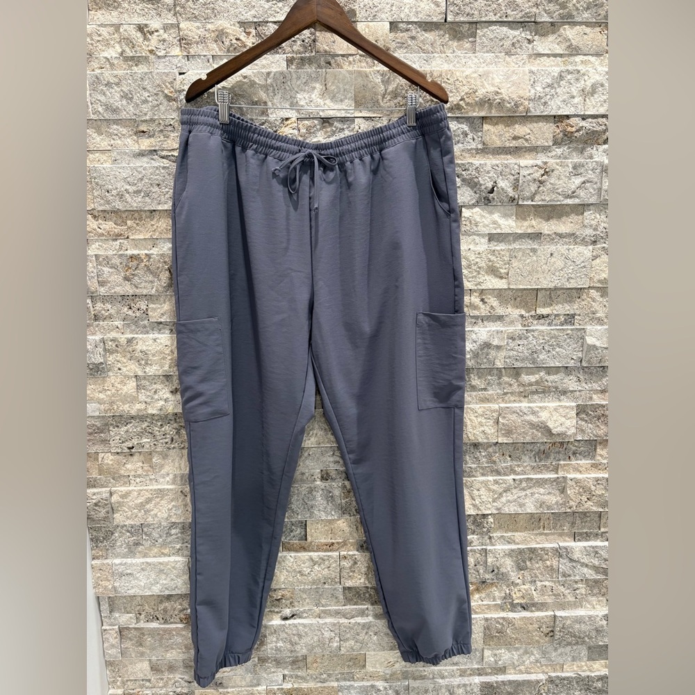 Women’s Scrubs LiteTexh Size 2XL Gray with Pockets